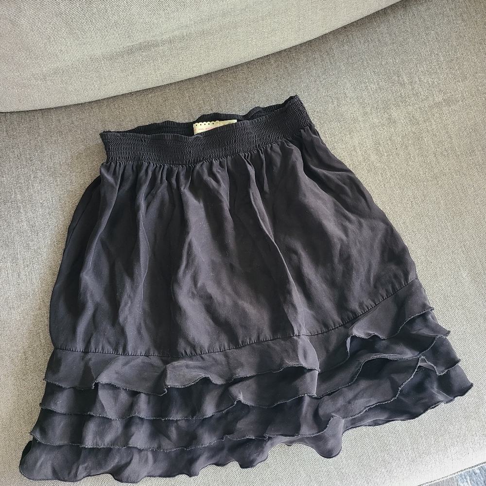 100% silk black frilly skirt